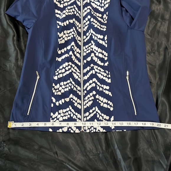 $7SALE Chicos Zenergy athletic jacket full zip Navy Blue White Pockets - Picture 9 of 12